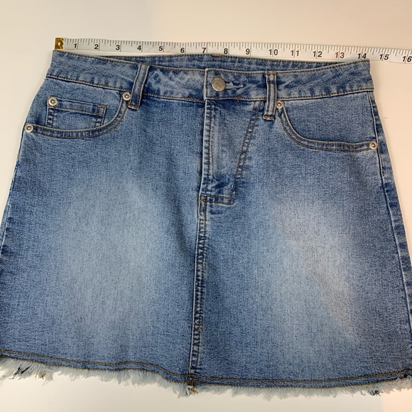 725 Original Denim Skirt Size Small - Picture 3 of 6